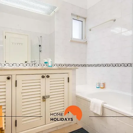 Апартаменты #025 Charming 3br Албуфейра
