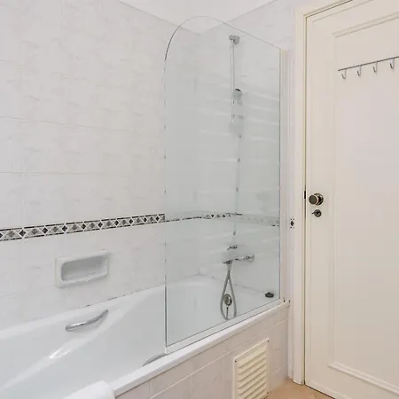 Апартаменты #025 Charming 3br Албуфейра