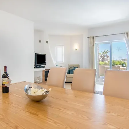 #025 Charming 3br Appartamento