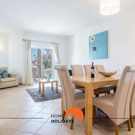 #025 Charming 3br Apartment Albufeira