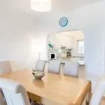 #025 Charming 3br * Albufeira
