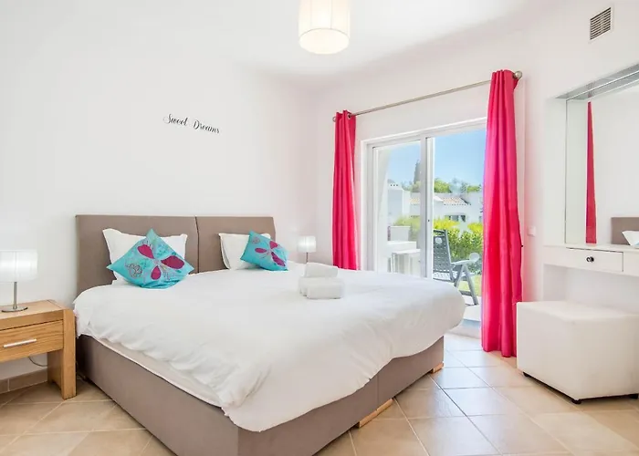 아파트 #025 T3 Encantador Em By Holidays